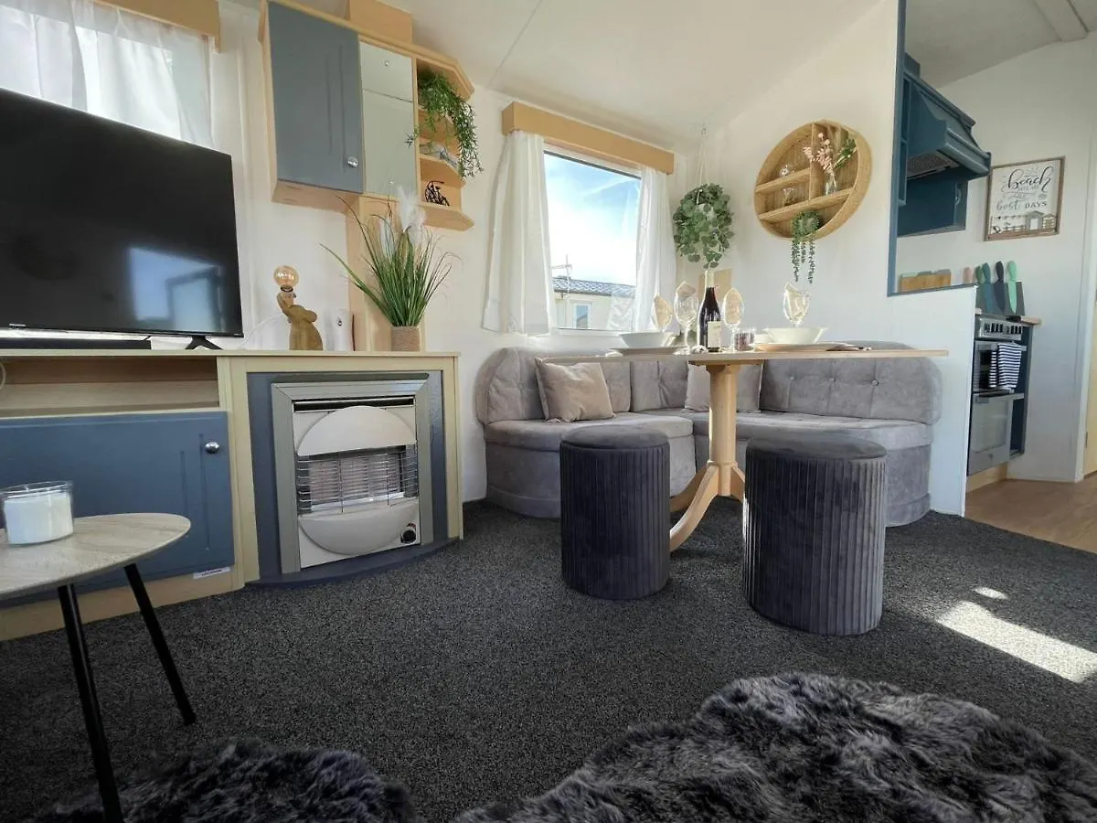 Little Owl - Holiday Home - Caravan Break Tunstall